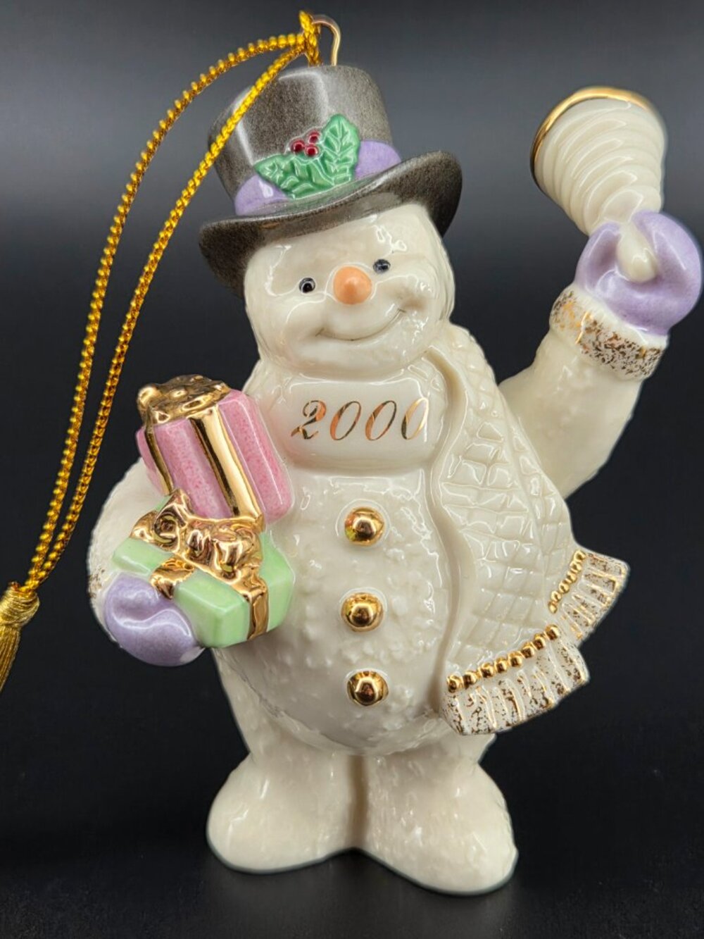 Lenox 2000 Annual Snowman Porcelain Christmas Ornament